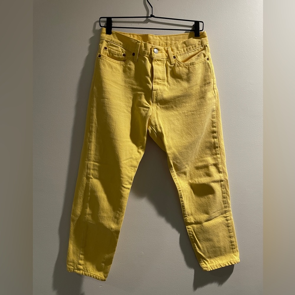 Levi’s 501 Original Cropped Women’s Jeans in Yellow, Size 28x25